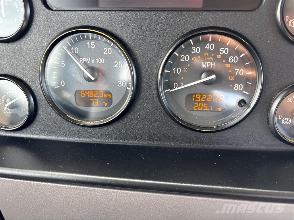 Peterbilt 337 Nákladné vozidlá bez nadstavby