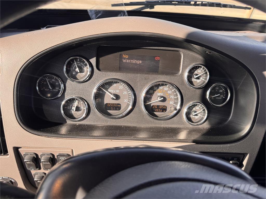 Peterbilt 337 Skriňová nadstavba