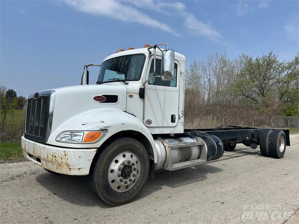 Peterbilt 337 Nákladné vozidlá bez nadstavby