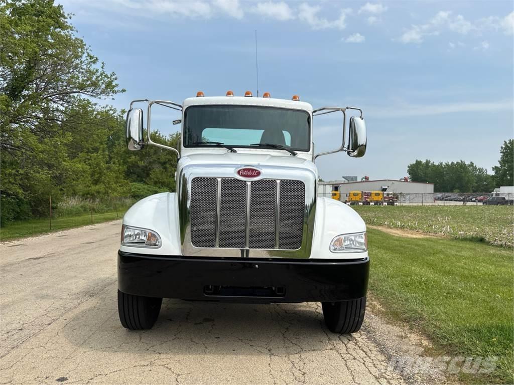 Peterbilt 337 Nákladné vozidlá bez nadstavby