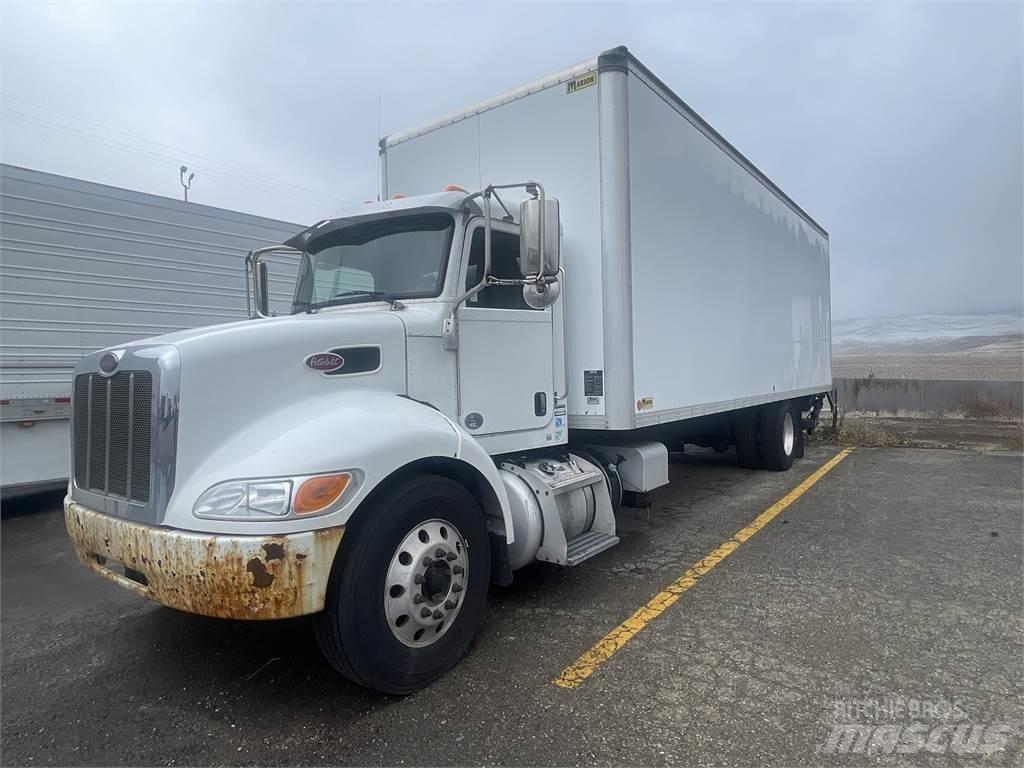 Peterbilt 337 Skriňová nadstavba