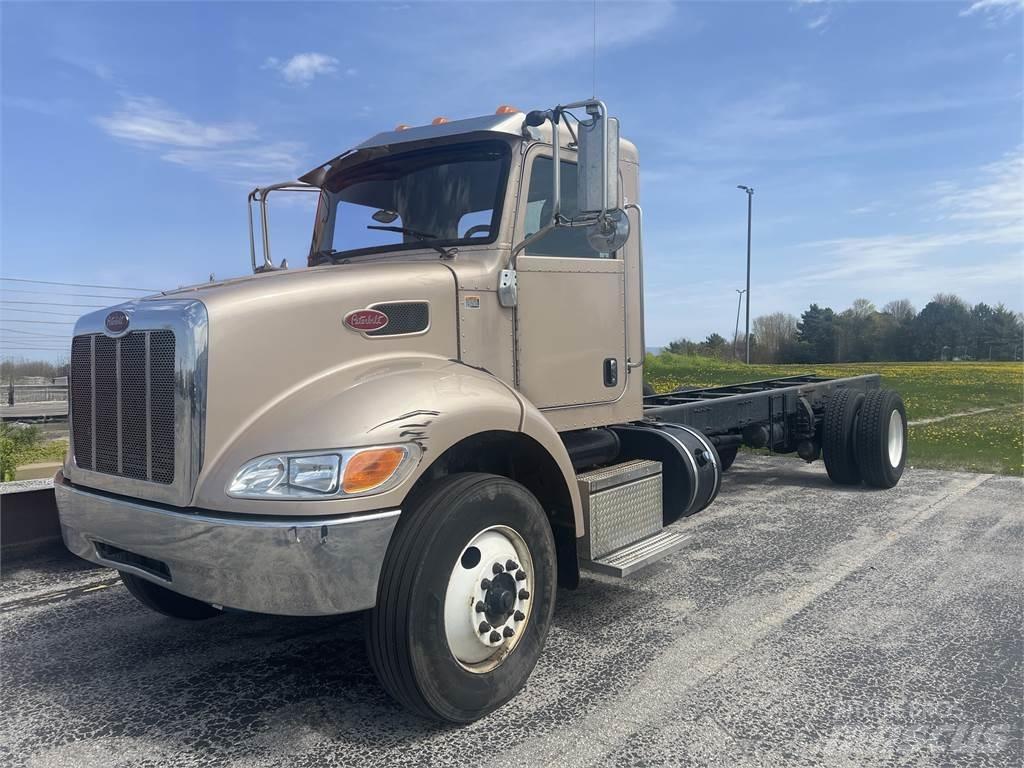 Peterbilt 337 Nákladné vozidlá bez nadstavby