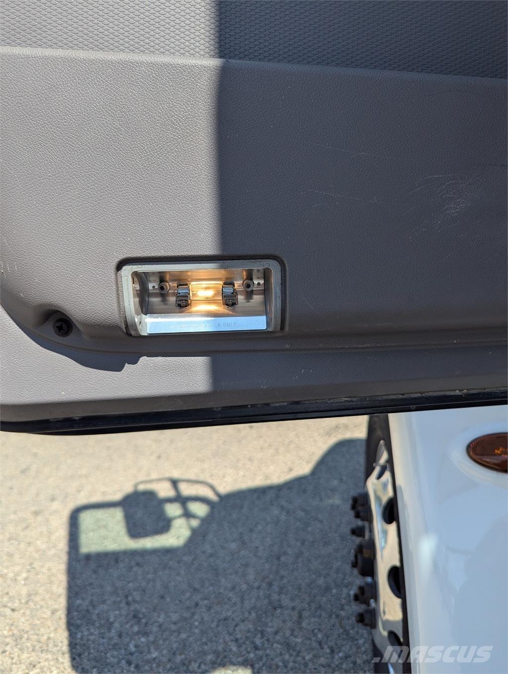Peterbilt 337 Ďalšie nákladné vozidlá