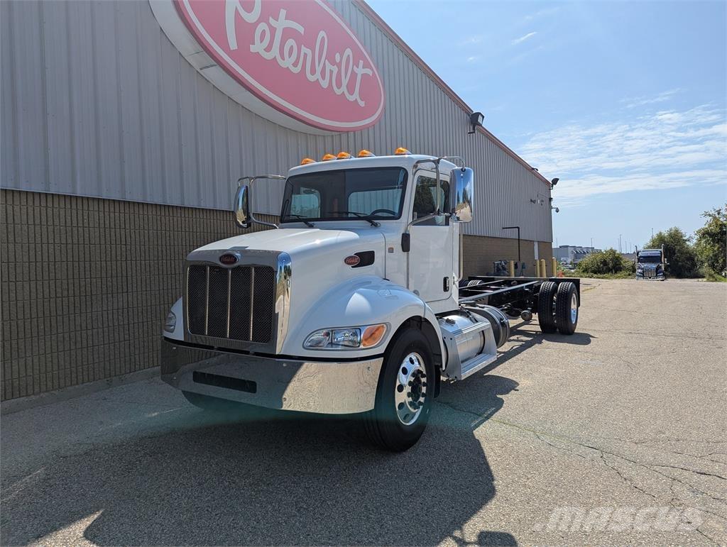 Peterbilt 337 Ďalšie nákladné vozidlá