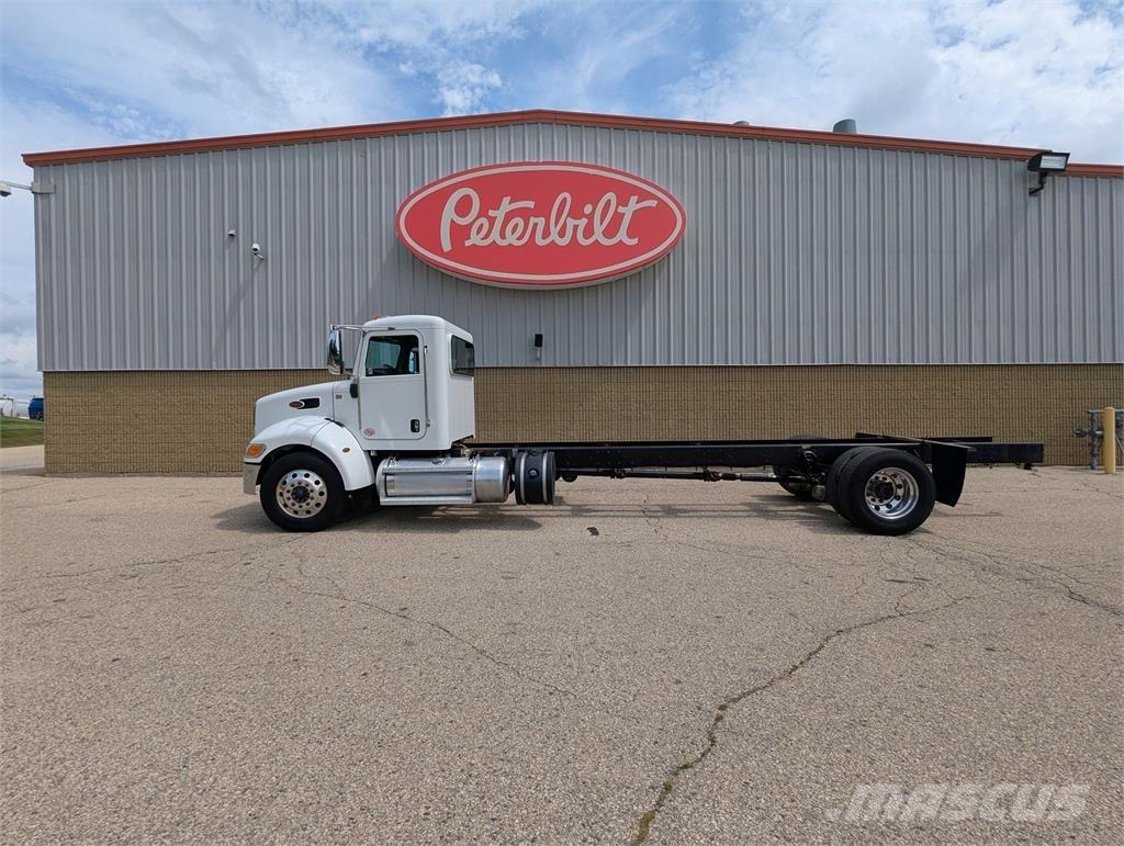 Peterbilt 337 Ďalšie nákladné vozidlá