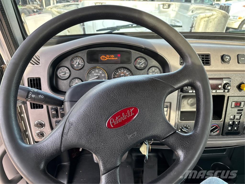 Peterbilt 337 Ďalšie nákladné vozidlá