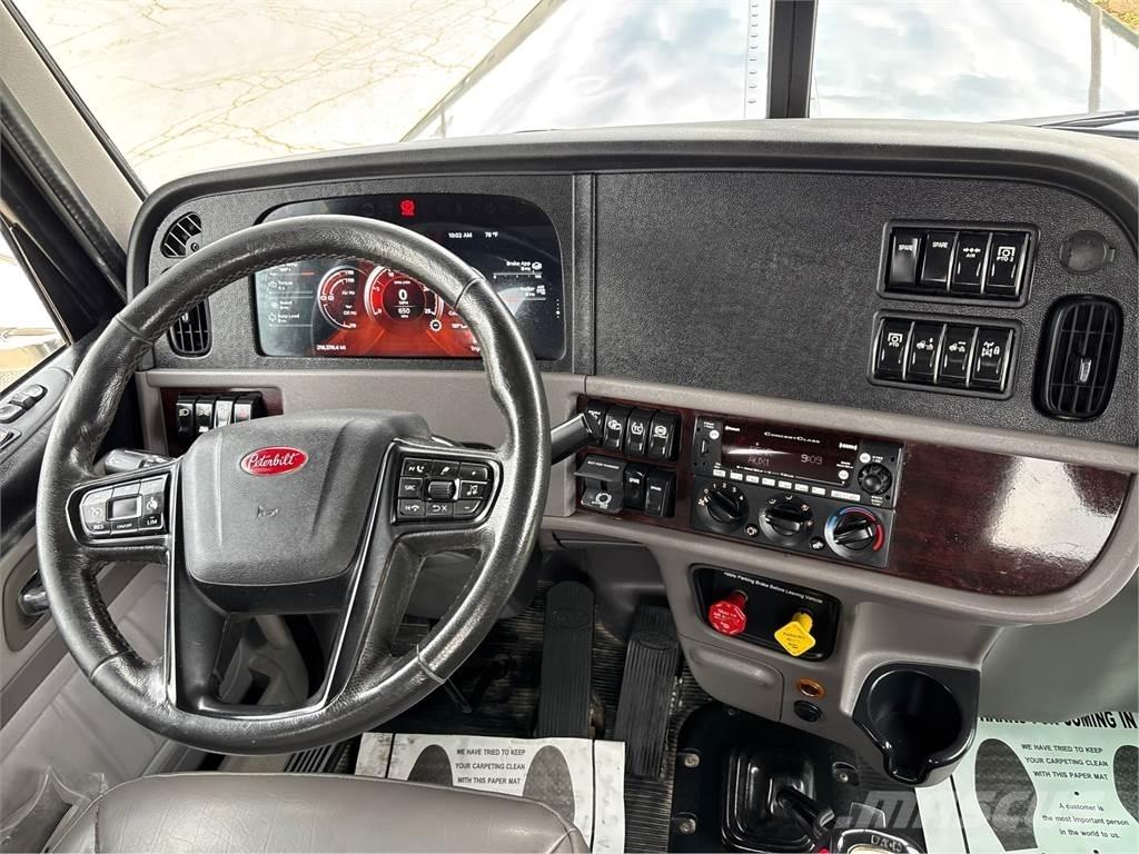 Peterbilt 389 Ďalšie nákladné vozidlá