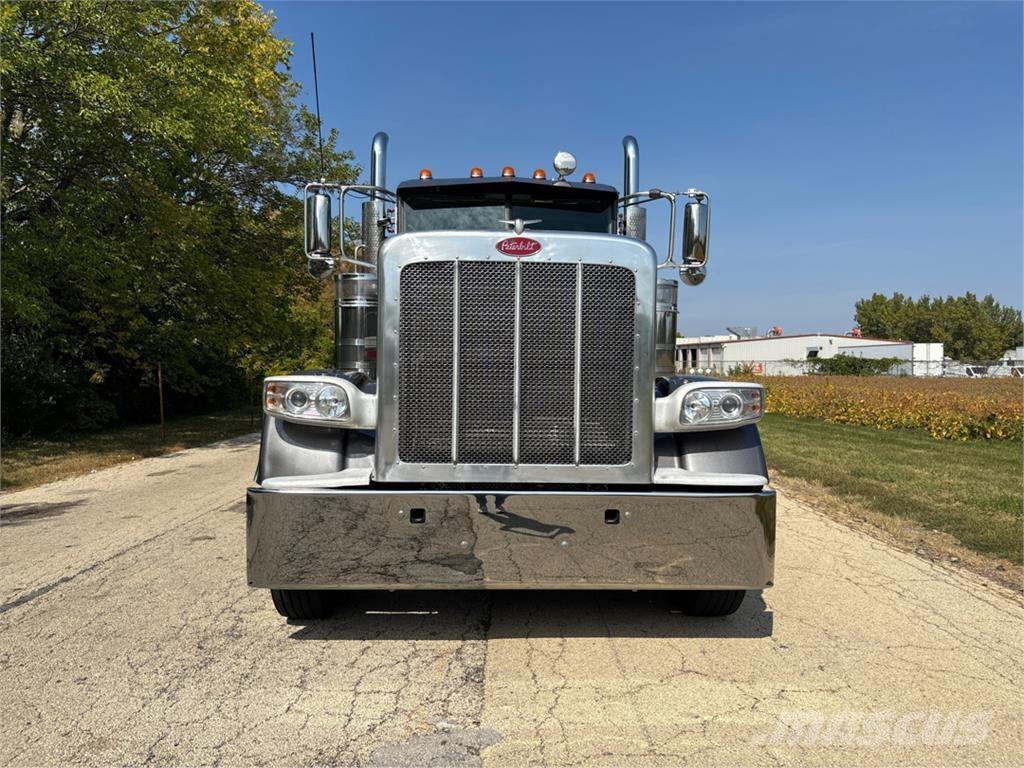 Peterbilt 389 Ďalšie nákladné vozidlá