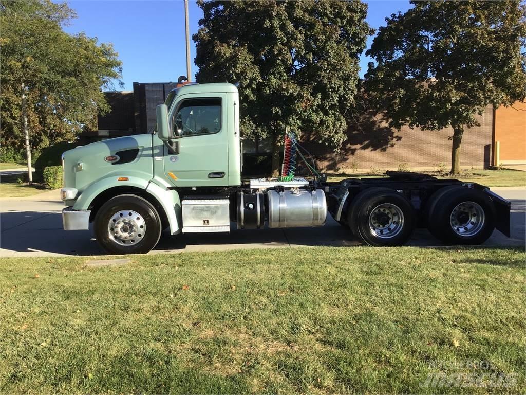 Peterbilt 567 Ťahače