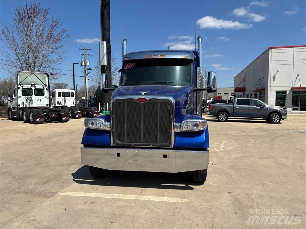 Peterbilt 567 Ťahače