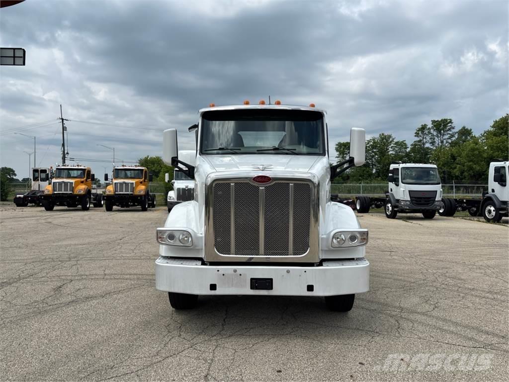 Peterbilt 567 Ťahače