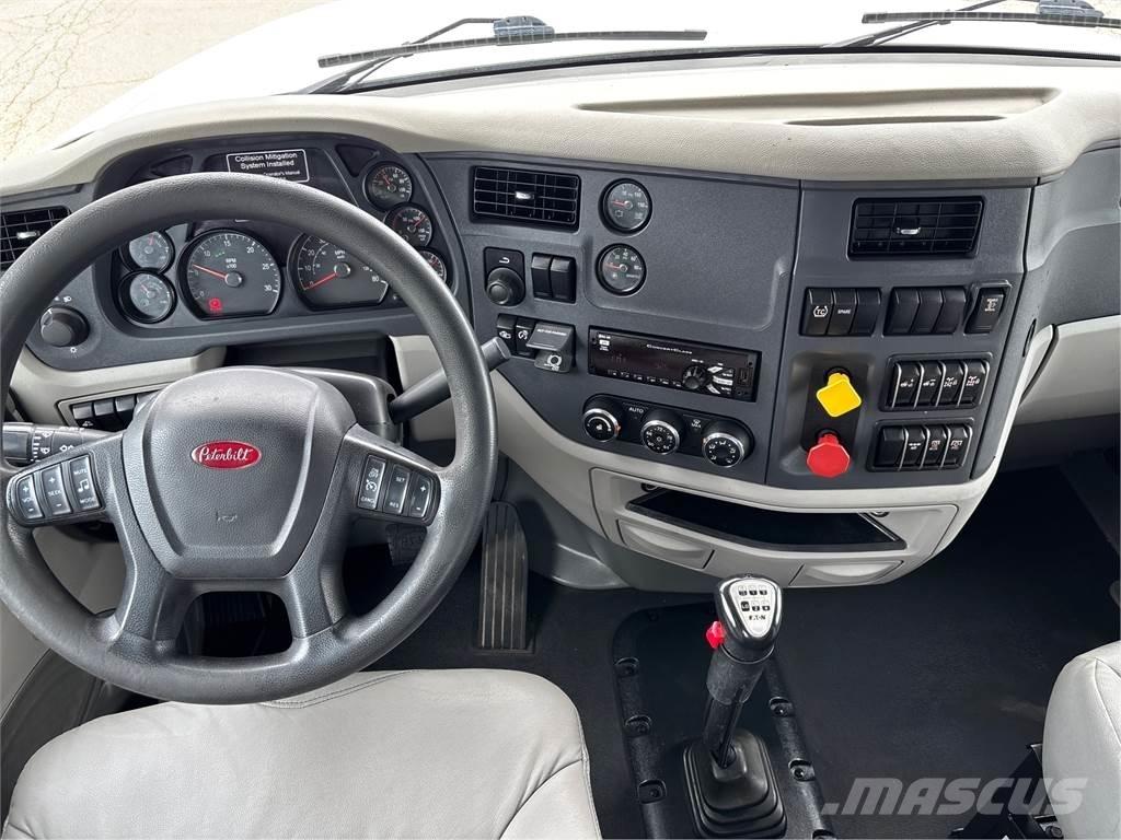 Peterbilt 567 Ťahače