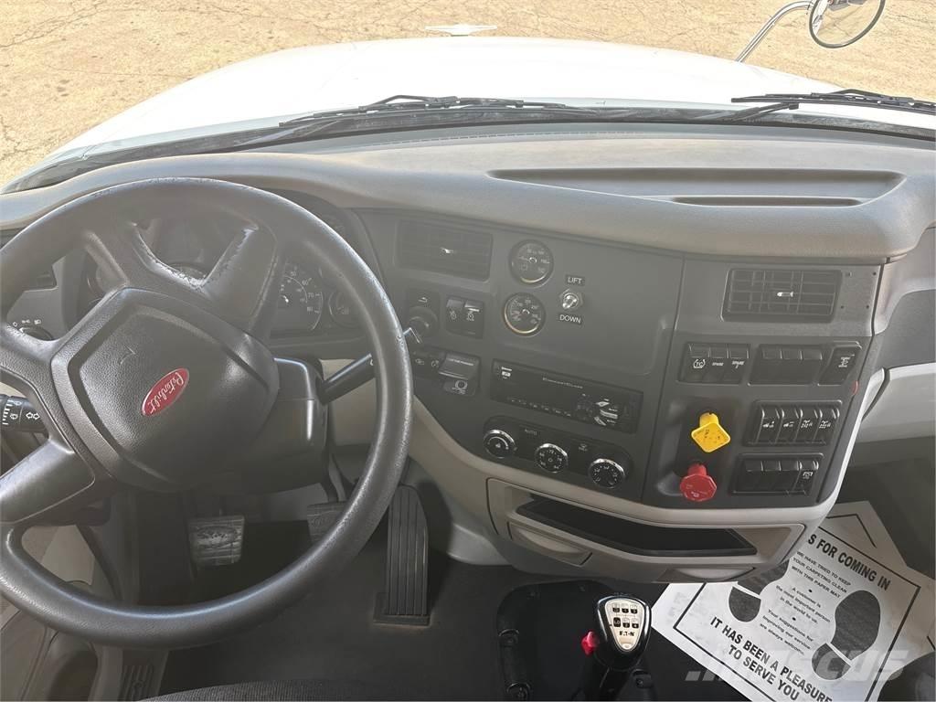 Peterbilt 567 Ťahače