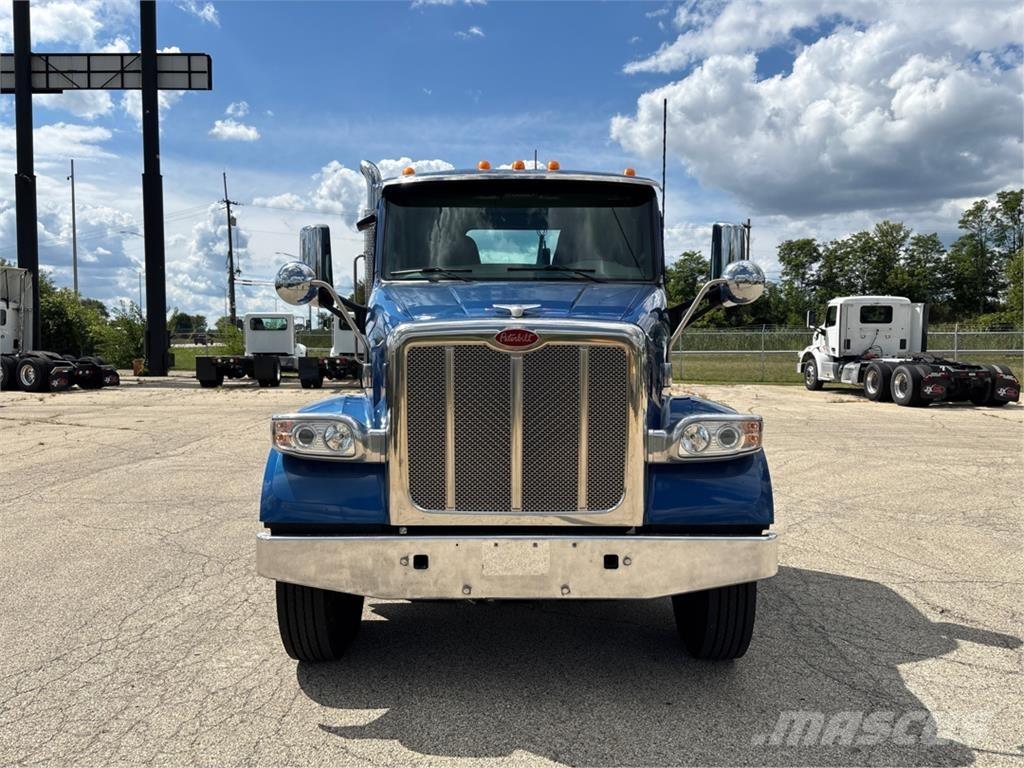 Peterbilt 567 Ďalšie nákladné vozidlá