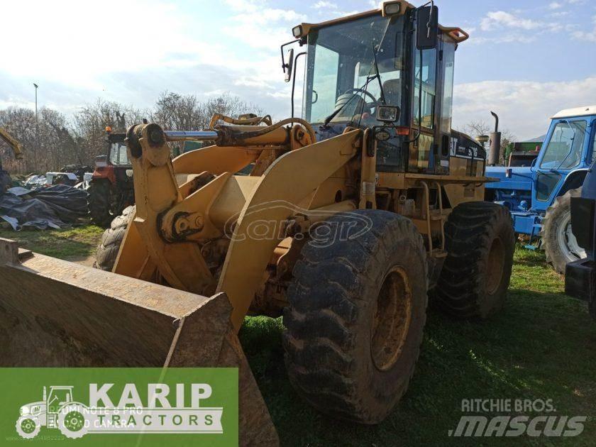 CAT 928G Kolesové nakladače