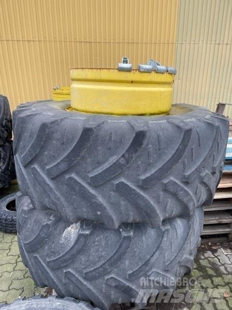  - - - Pneumatiky, kolesá a ráfiky