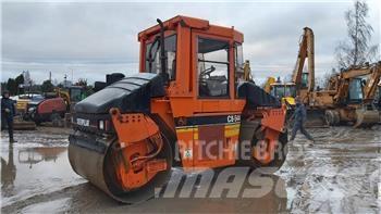 CAT CB544 Tandemové valce