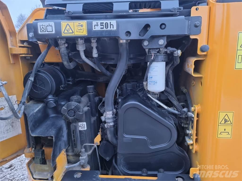 JCB 135HD Šmykom riadené nakladače
