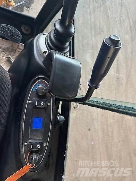 JCB 8018 CTS Pásové rýpadlá