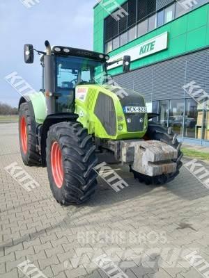 CLAAS Axion 820 Traktory