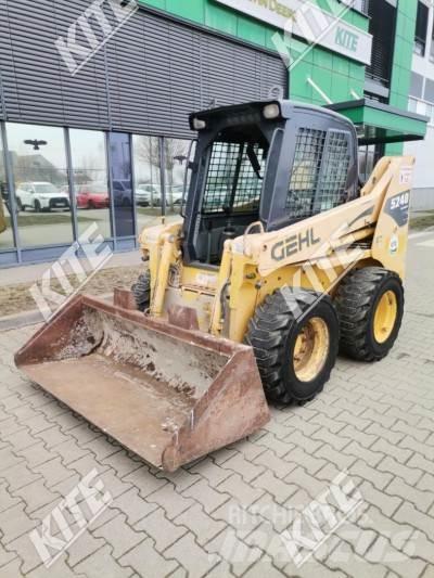 Gehl 5240 Čelné nakladače a rýpadlá