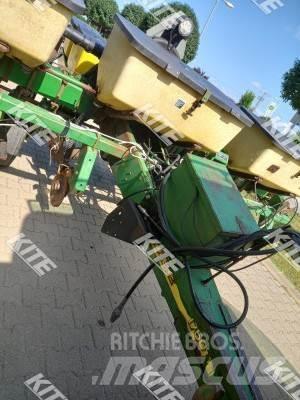 John Deere 1750 Kombinované sejačky