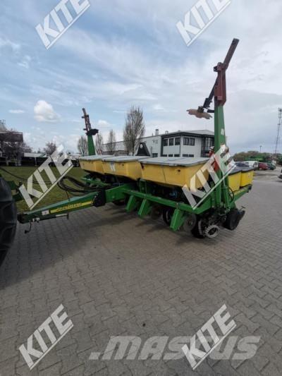 John Deere 1750 Kombinované sejačky