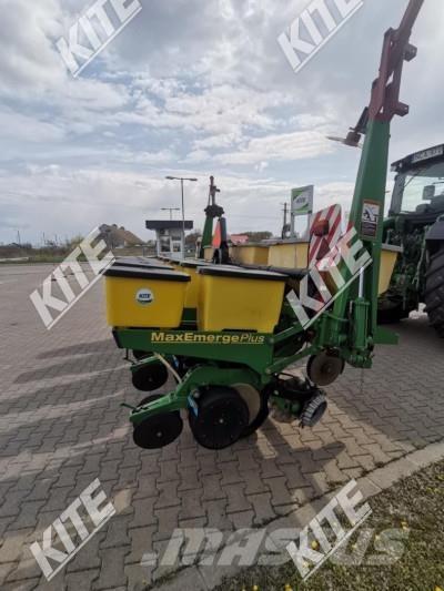 John Deere 1750 Kombinované sejačky