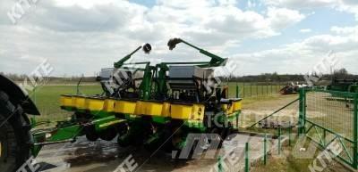 John Deere 1760 Kombinované sejačky
