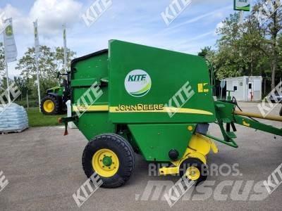 John Deere 568 Lisy na okrúhle balíky