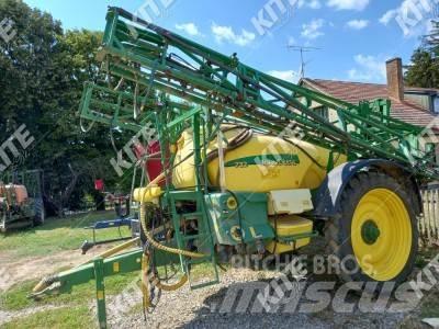 John Deere 732 Ťahané postrekovače