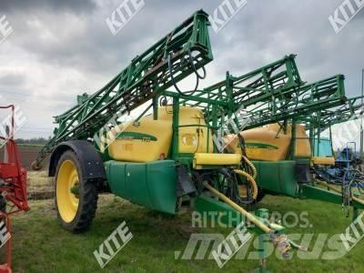 John Deere 732 Ťahané postrekovače