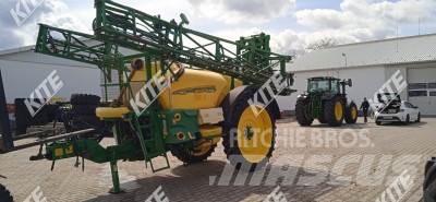 John Deere 732i/21 Ťahané postrekovače