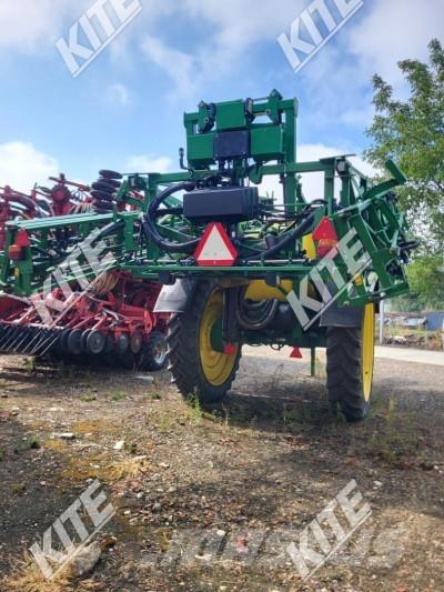 John Deere 732I/27M Ťahané postrekovače