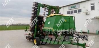 John Deere 740A Mechanické sejačky