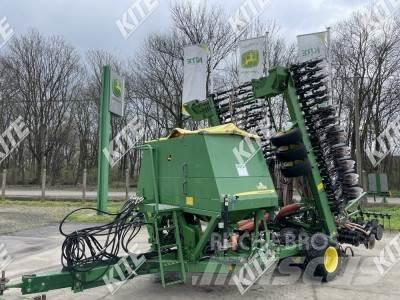 John Deere 740A/9M Mechanické sejačky