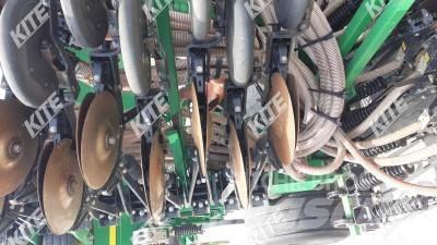 John Deere 740A 9M Mechanické sejačky