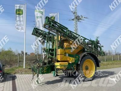John Deere 832/18i Ťahané postrekovače