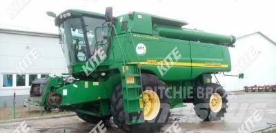 John Deere 9880i STS Kombinované zberacie stroje