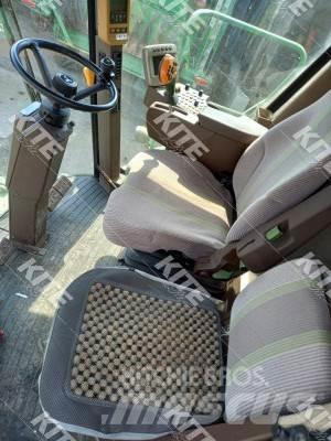 John Deere C670 Kombinované zberacie stroje