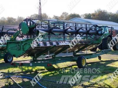 John Deere T660 Kombinované zberacie stroje