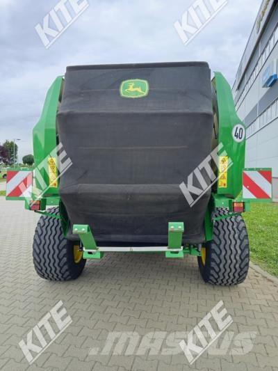 John Deere V451R Lisy na okrúhle balíky