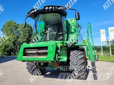 John Deere W540 2WD Kombinované zberacie stroje