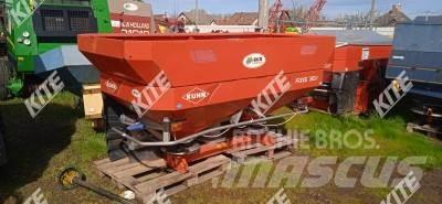Kuhn Axis 30.1 Aplikátory tekutých hnojív