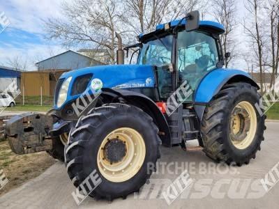 New Holland T7040 Traktory