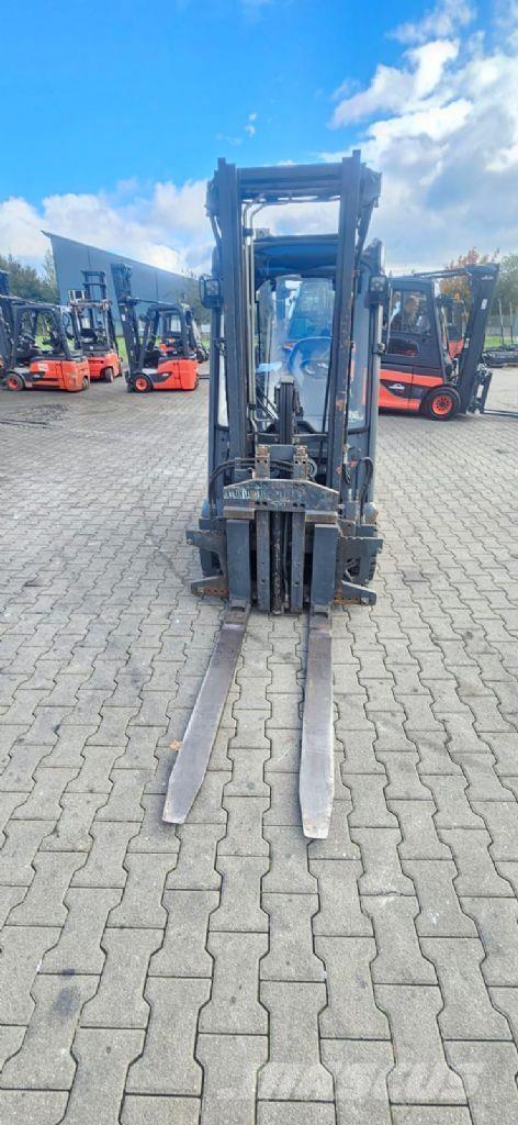 Linde E 16-02 Akumulátorové vozíky