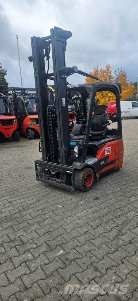 Linde E 18-02 Akumulátorové vozíky