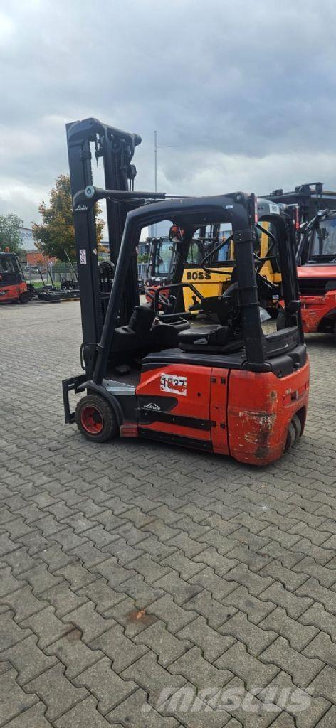 Linde E 18-02 Akumulátorové vozíky