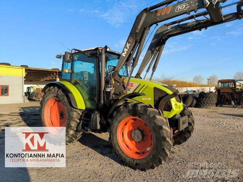 CLAAS AXOS 340 Traktory