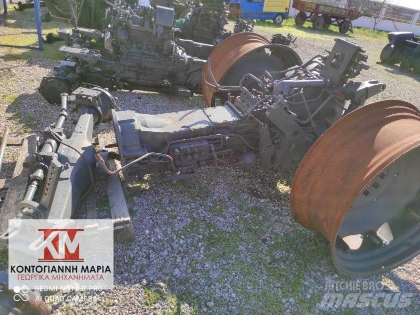 CLAAS CELTIS 456 Traktory